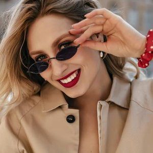 Sunglasses small oval petals shape